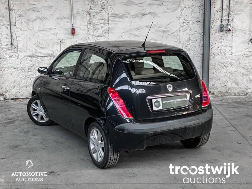 Lancia Ypsilon Platino DFN 1.4-16V 95pk 2005, -Orig.NL-, 42-RB-ZB