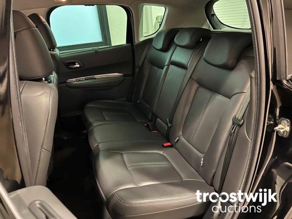 Peugeot 3008 1.6 THP GT Auto