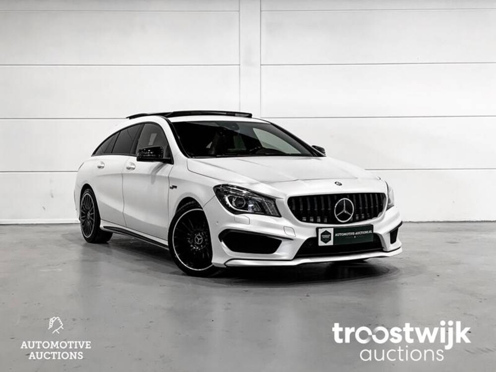 Mercedes-Benz CLA220 AMG D 4Matic 7G-DCT Car