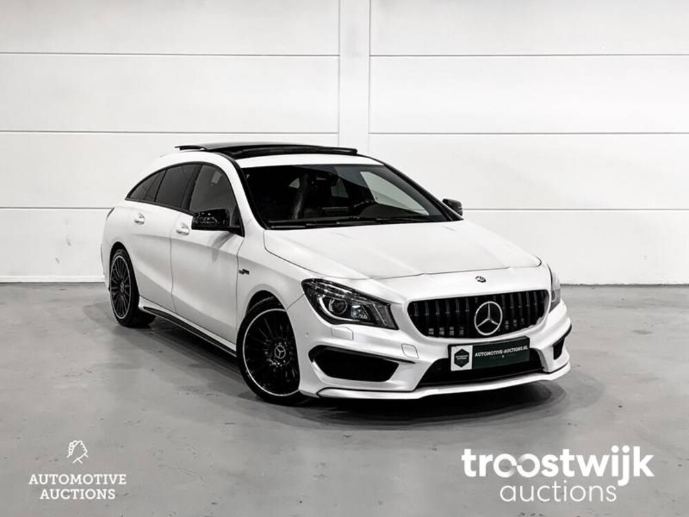 Mercedes-Benz CLA220 AMG D 4Matic 7G-DCT Car