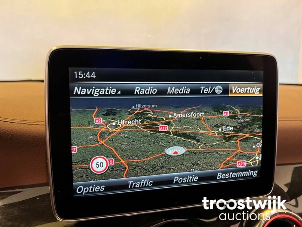 Mercedes-Benz CLA220 AMG D 4Matic 7G-DCT Car