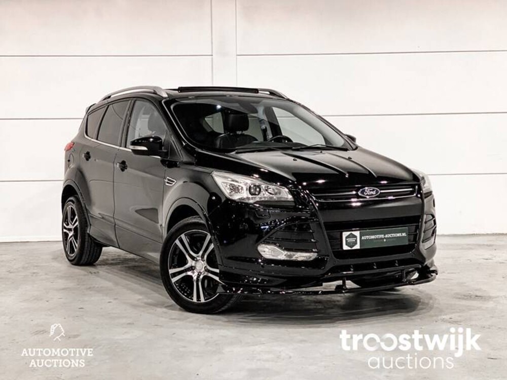 Ford Kuga Titanium Plus 4WD Car