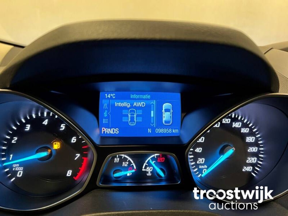 Ford Kuga Titanium Plus 4WD Car