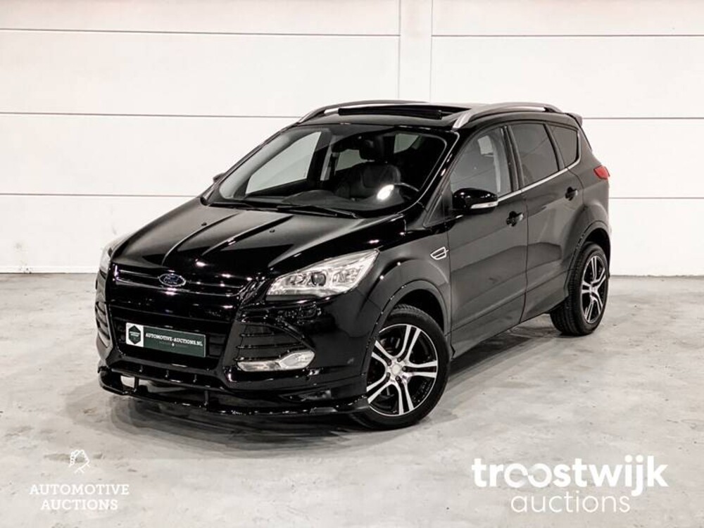 Ford Kuga Titanium Plus 4WD Car