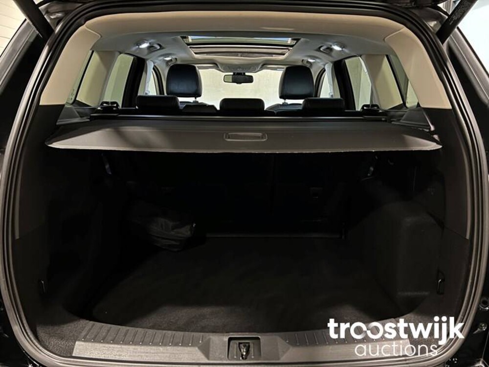 Ford Kuga Titanium Plus 4WD Car