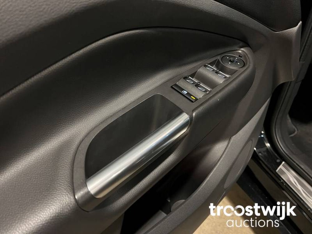 Ford Kuga Titanium Plus 4WD Car