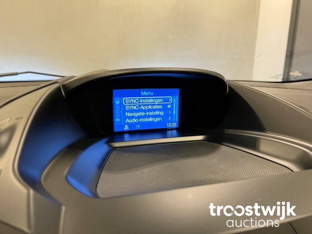 Ford Kuga Titanium Plus 4WD Car