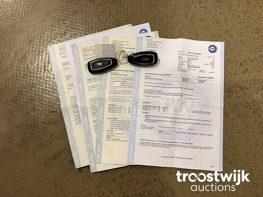 Ford Kuga Titanium Plus 4WD 182pk 2015, N-616-PP