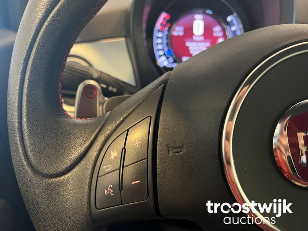 Fiat 500C 0.9 Twinair Car