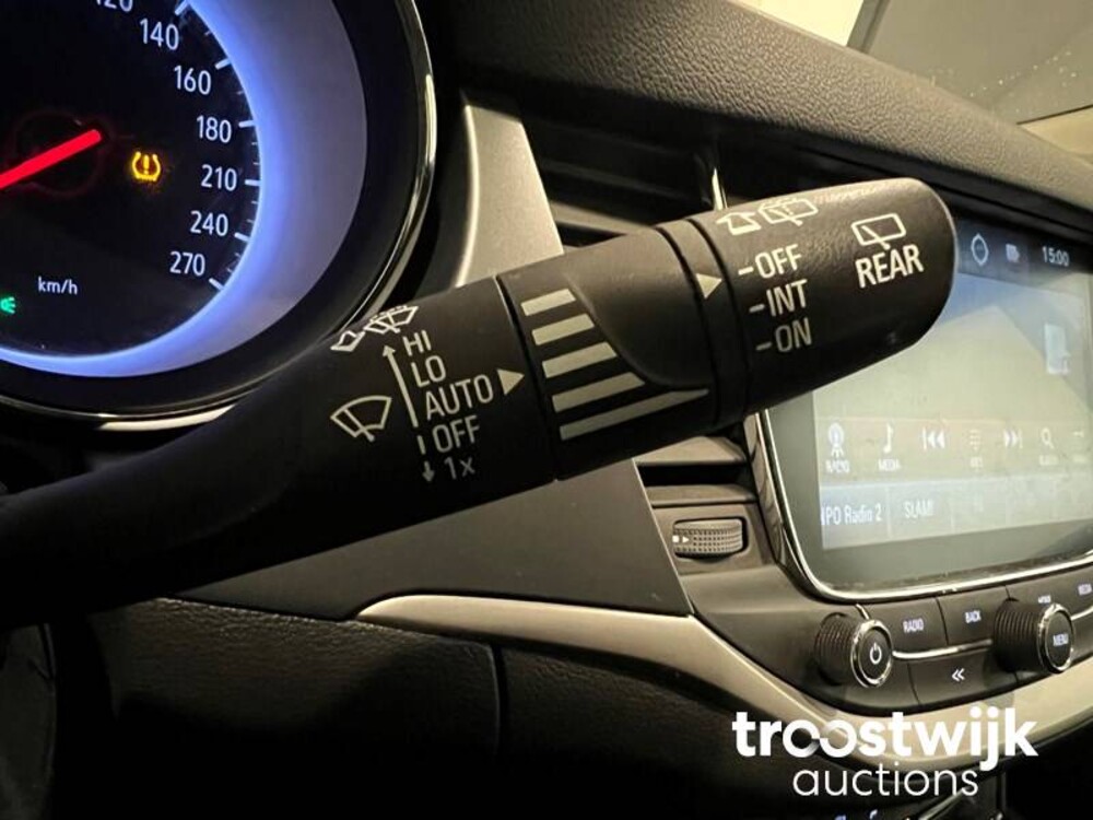 Opel Astra Sports Tourer CDTI Business+ Auto