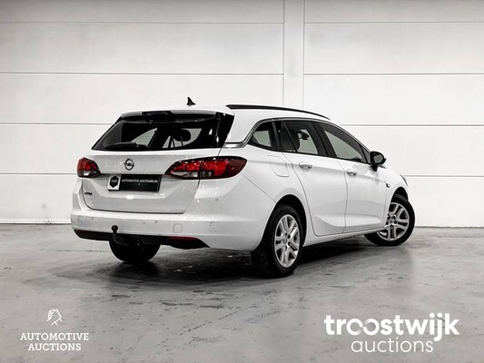 Opel Astra Sports Tourer CDTI Business+ 110 2018 -Orig. NL-, RN-651-N