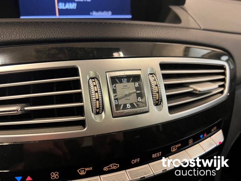 Mercedes-Benz CL63 AMG Auto