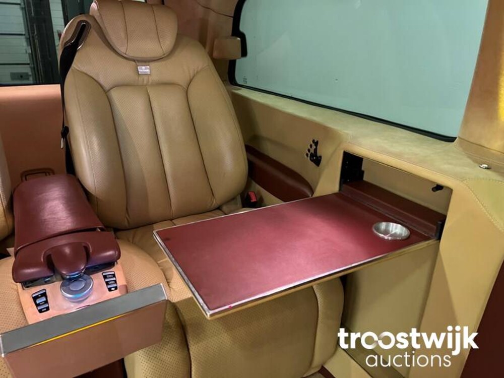 Mercedes-Benz Viano Brabus 4.4 V6 VIP Auto