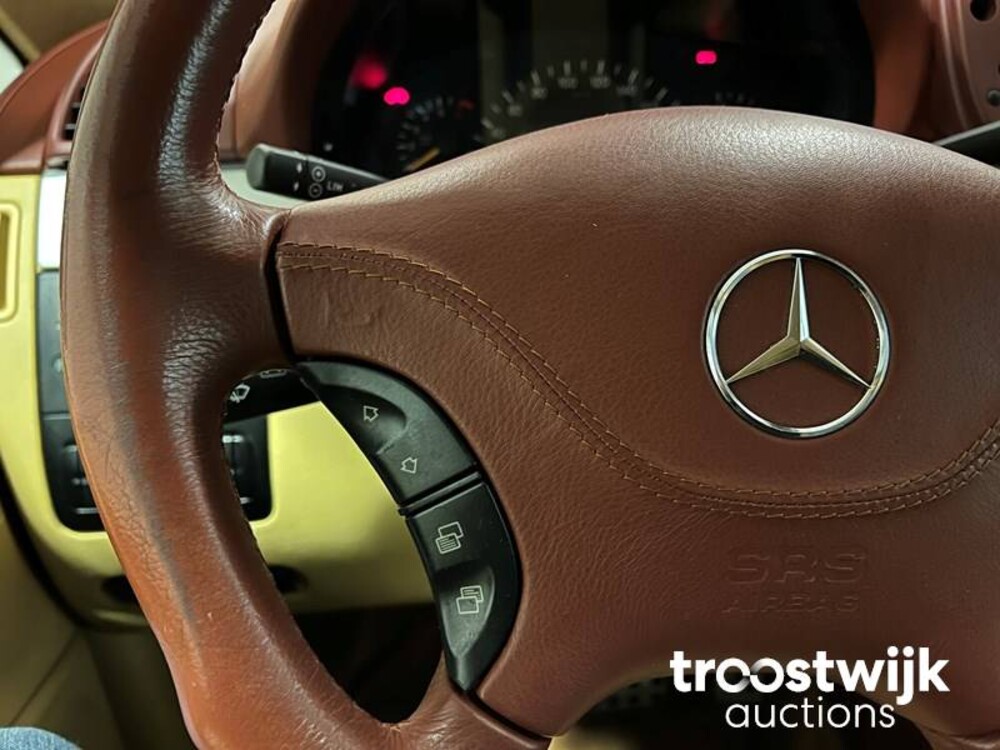 Mercedes-Benz Viano Brabus 4.4 V6 VIP Auto