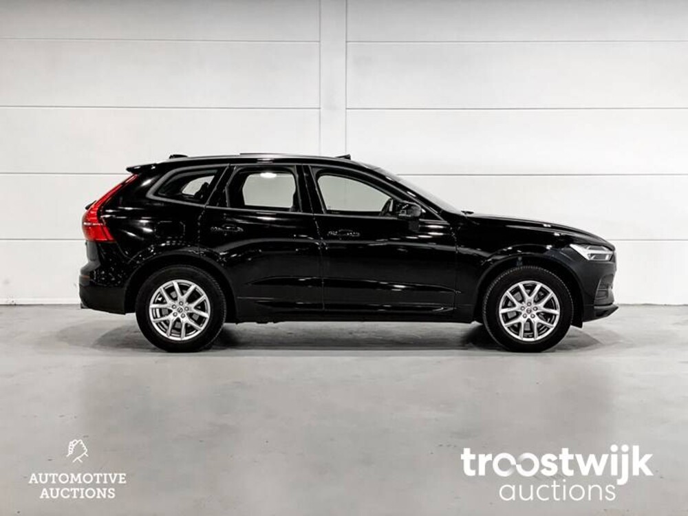 Volvo XC60 D4 AWD Momentum Auto