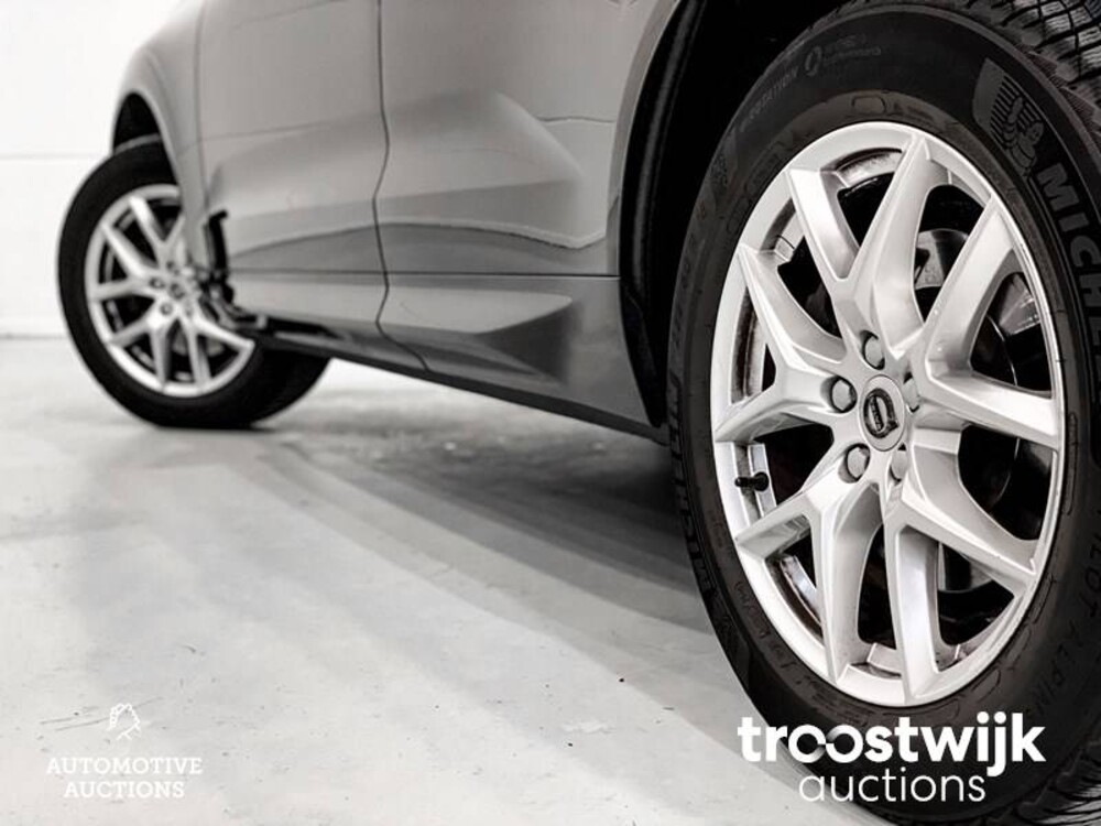 Volvo XC60 D4 AWD Momentum Auto