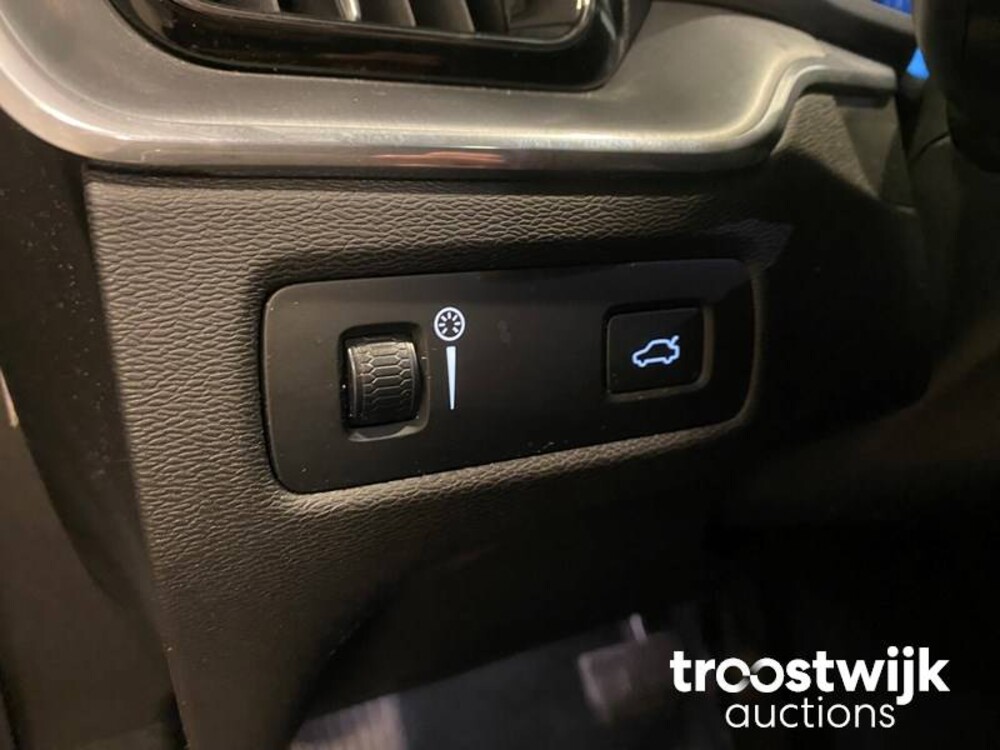 Volvo XC60 D4 AWD Momentum Auto