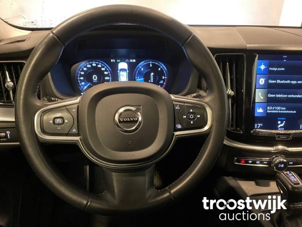 Volvo XC60 D4 AWD Momentum Auto