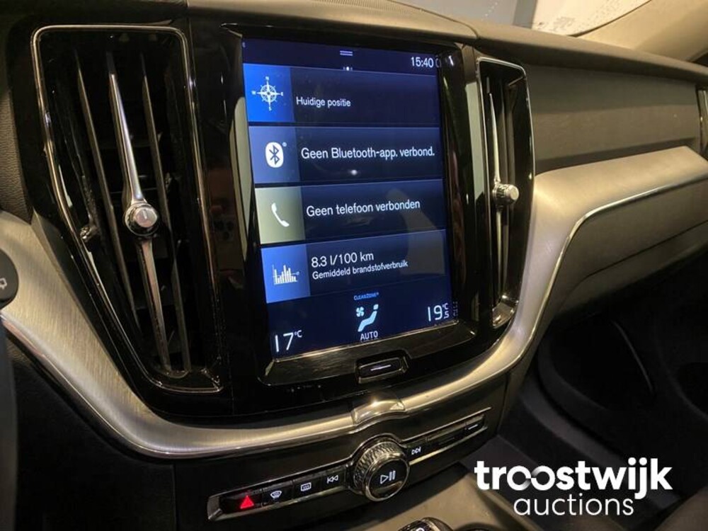 Volvo XC60 D4 AWD Momentum Auto