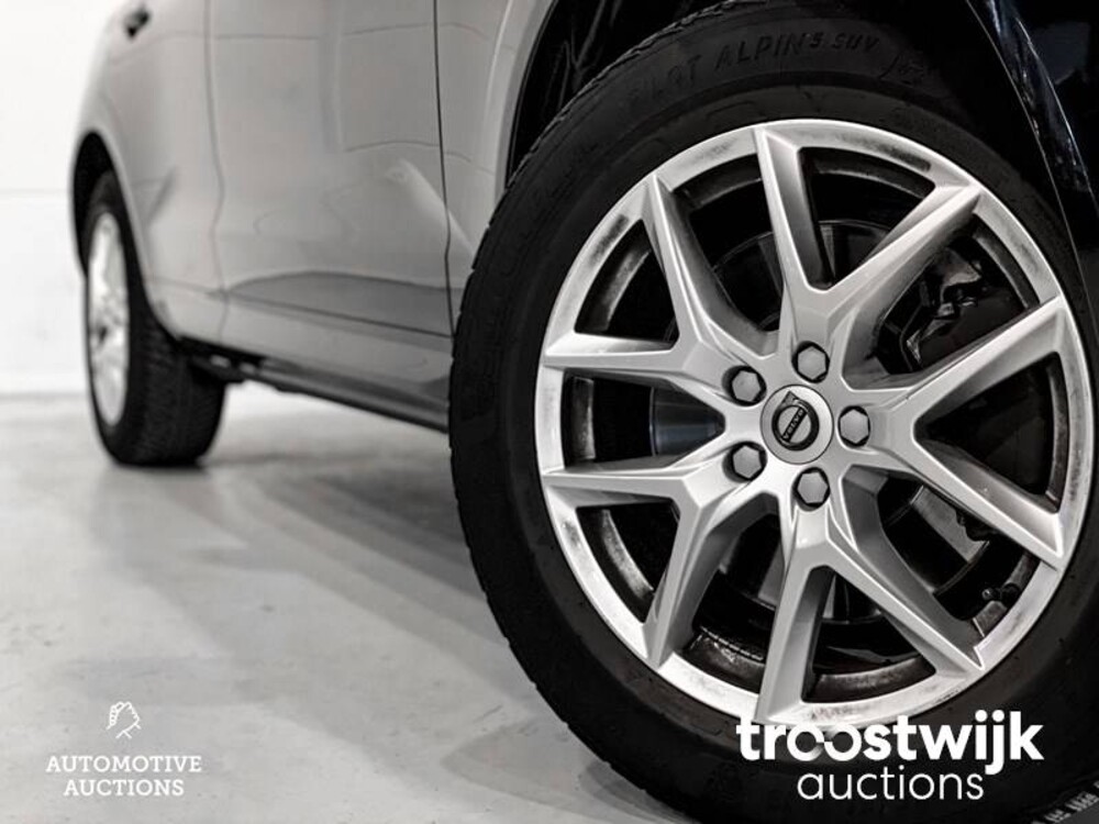 Volvo XC60 D4 AWD Momentum Auto