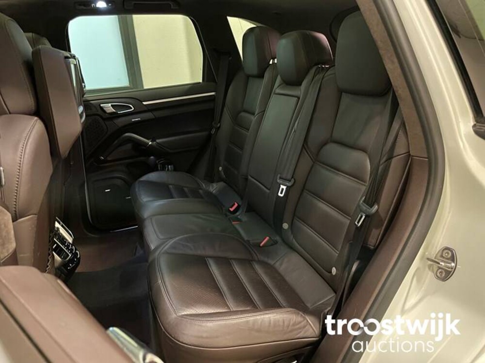 Porsche Cayenne GTS 4.8 V8 Auto