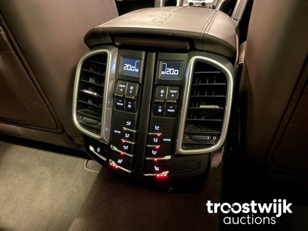 Porsche Cayenne GTS 4.8 V8 Auto