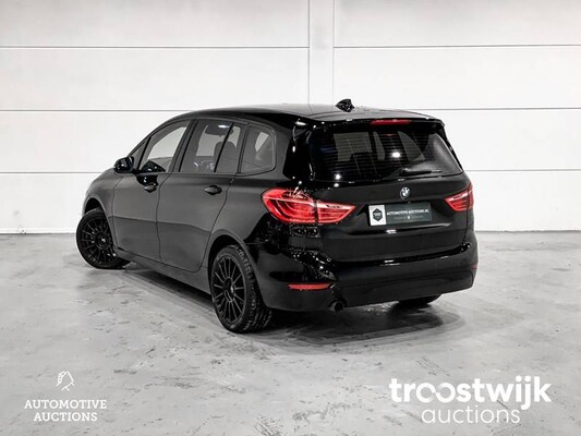 BMW 218i Gran Tourer Car