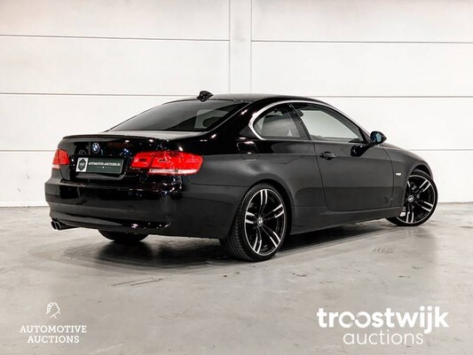 BMW 325i Coupe 218pk 2006 3-serie, 08-TJ-RG