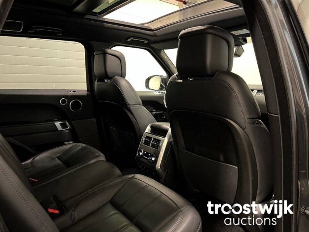 Land Rover Range Rover Sport 3.0 TDV6 HSE Dynamic Car