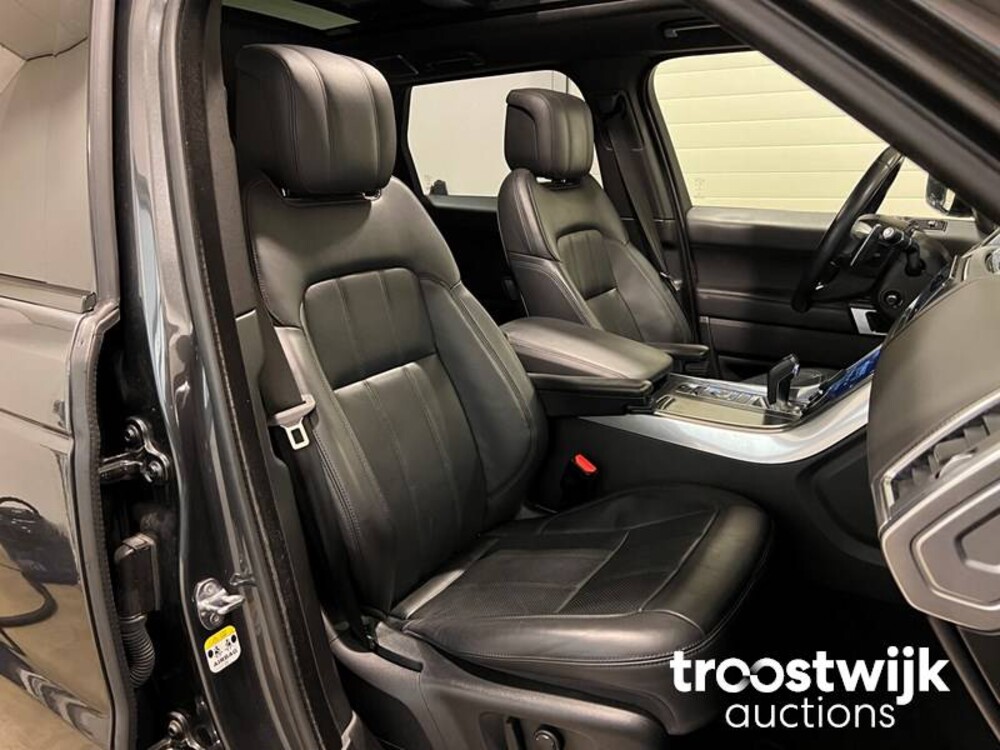 Land Rover Range Rover Sport 3.0 TDV6 HSE Dynamic Car