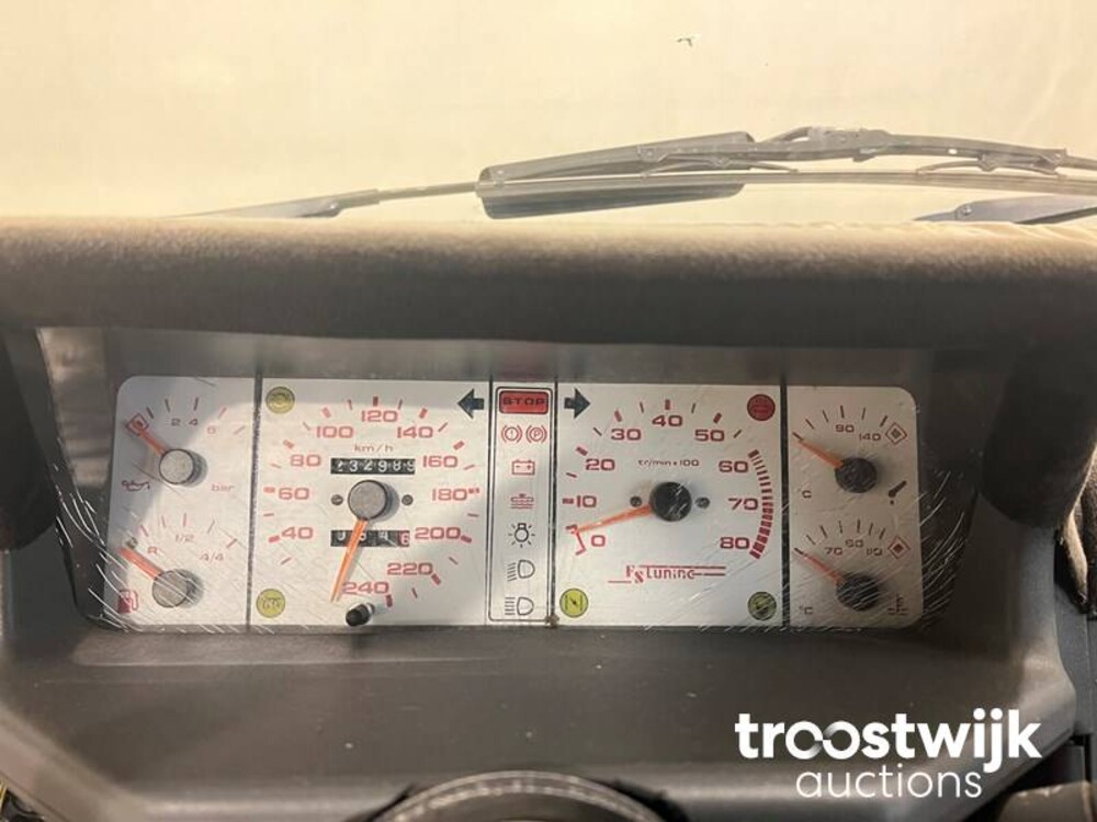 Peugeot 205 Rallye 1.9 Auto