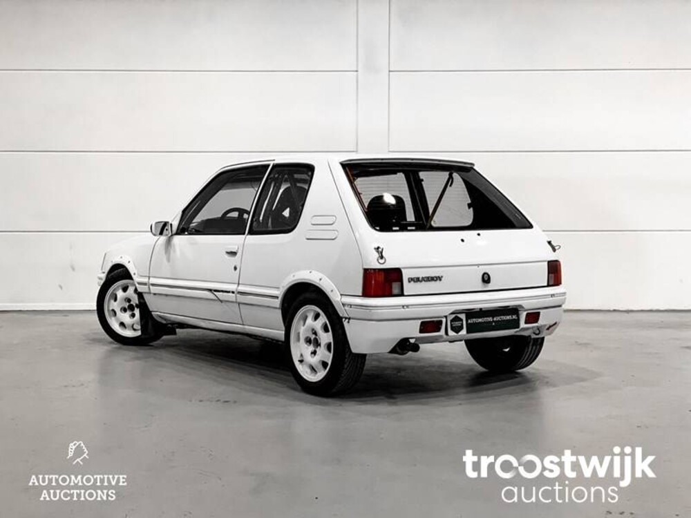 Peugeot 205 Rallye 1.9 Auto