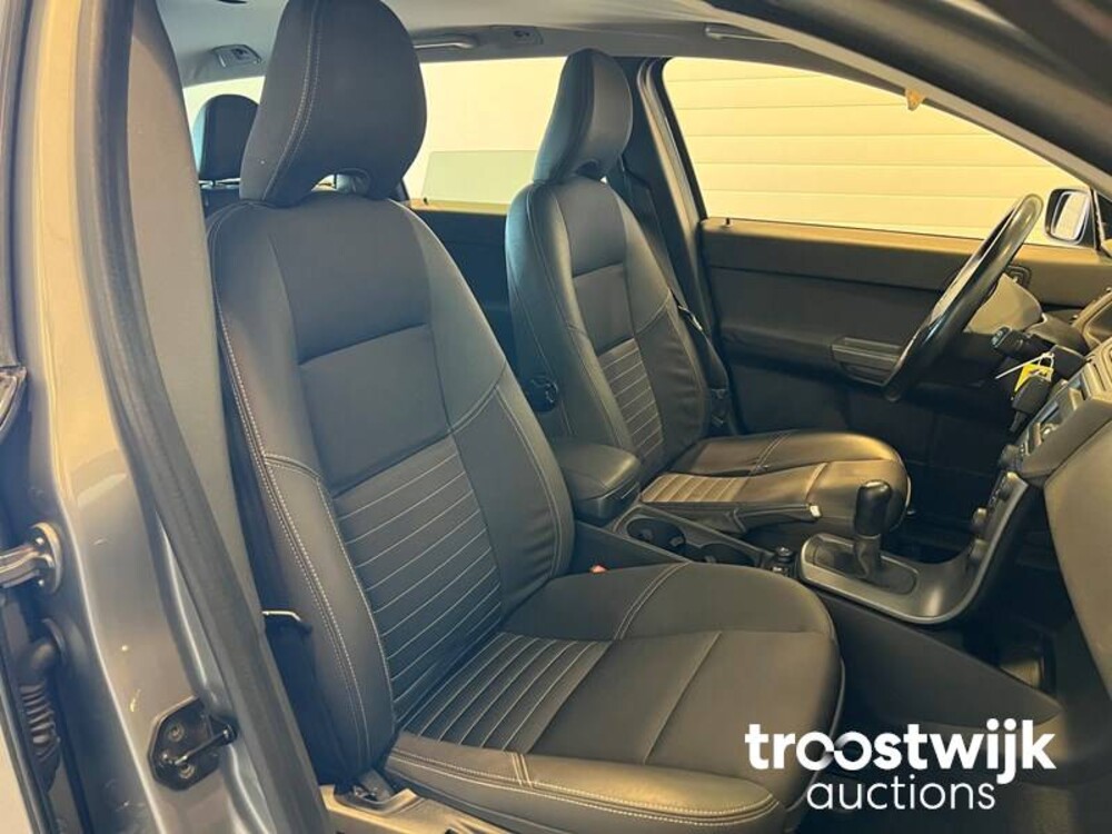 Volvo V50 2.4 Kinetic Auto