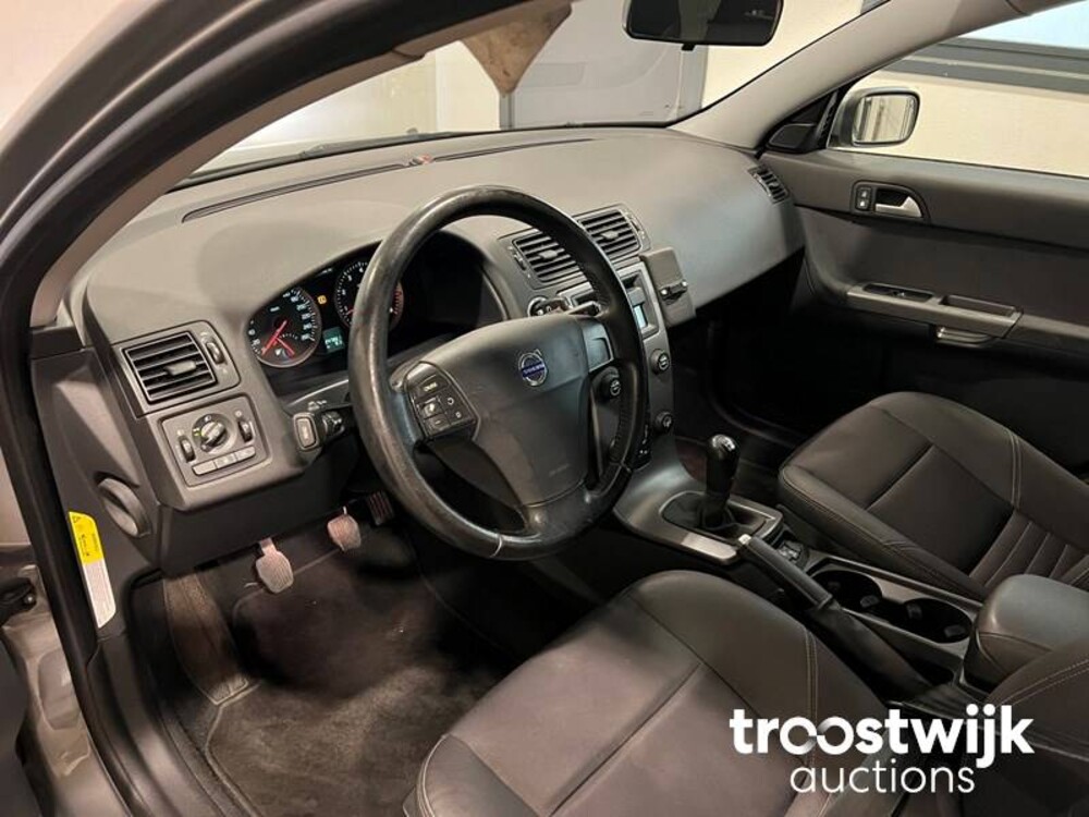 Volvo V50 2.4 Kinetic Auto