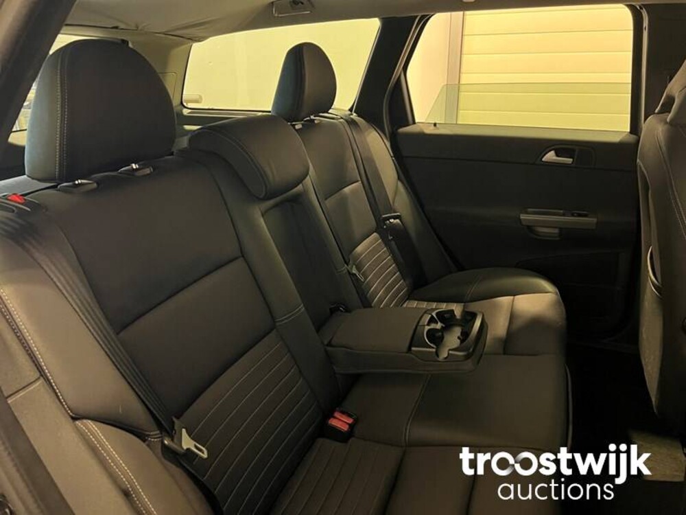 Volvo V50 2.4 Kinetic Auto