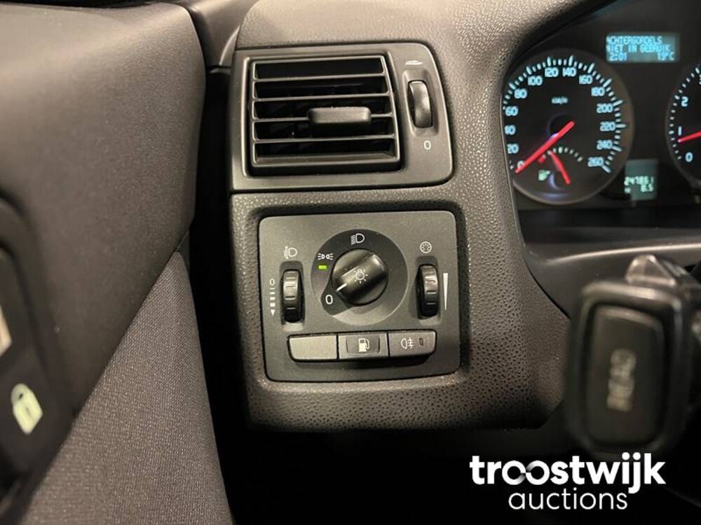 Volvo V50 2.4 Kinetic Auto