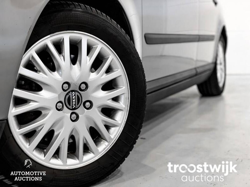 Volvo V50 2.4 Kinetic Auto