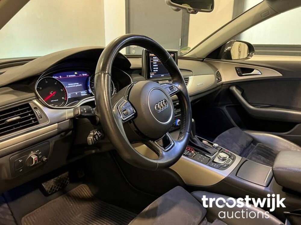 Audi A6 Allroad 3.0 TDI Quattro Premium Edition Auto