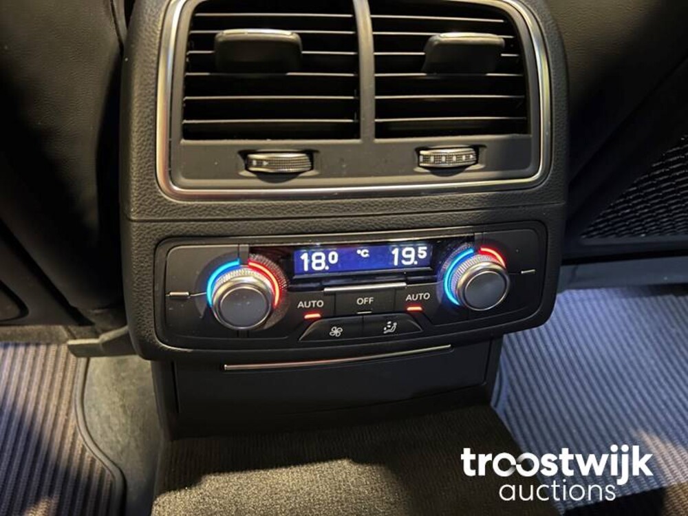 Audi A6 Allroad 3.0 TDI Quattro Premium Edition Auto