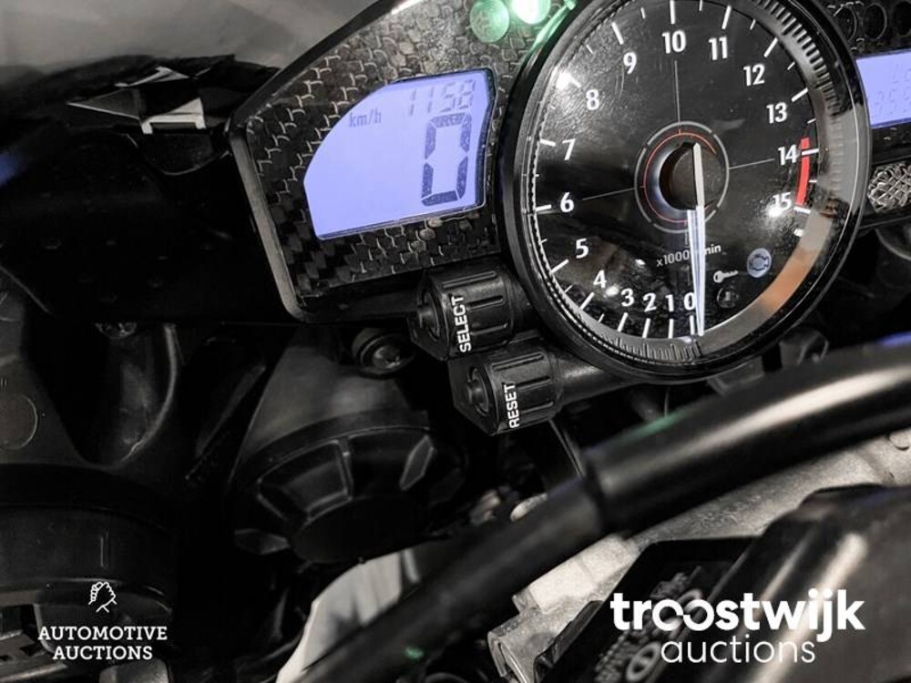Yamaha YZF R1 Sport Motorrad