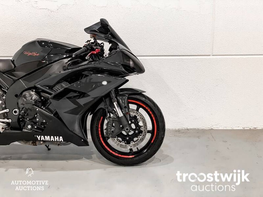 Yamaha YZF R1 Sport Motorrad