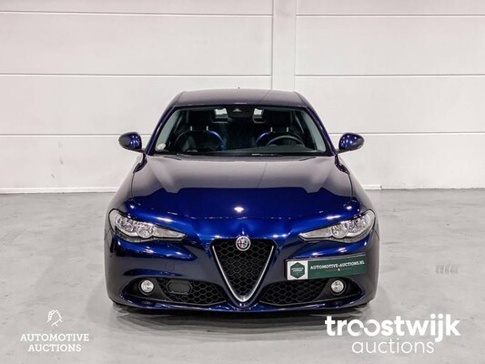 Alfa Romeo Giulia 2.2 Eco Business 136pk 2018 -Orig. NL-, RR-555-P