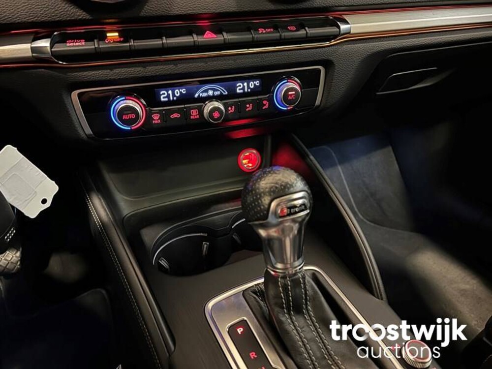 Audi A3 S-line 1.4 TSI Auto