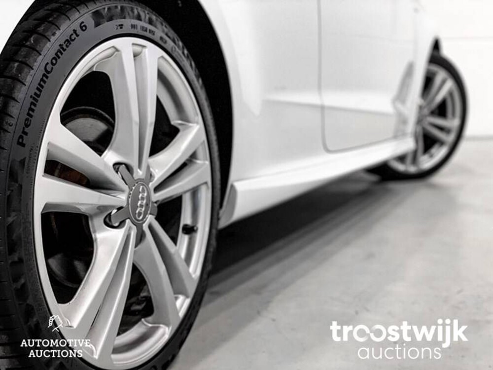 Audi A3 S-line 1.4 TSI Auto