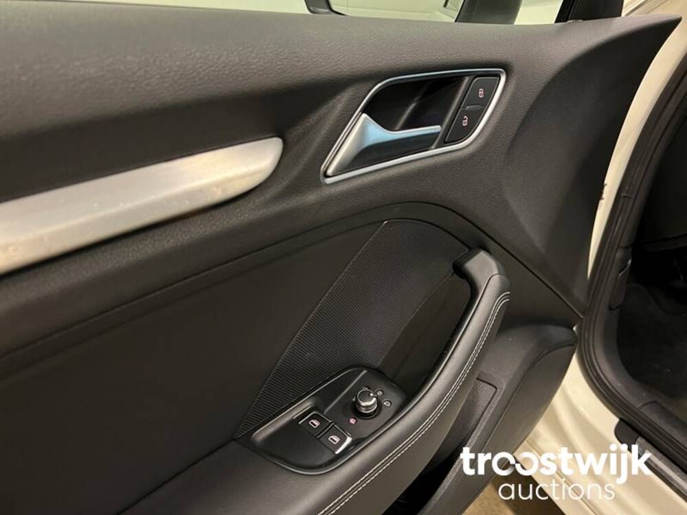 Audi A3 S-line 1.4 TSI Auto