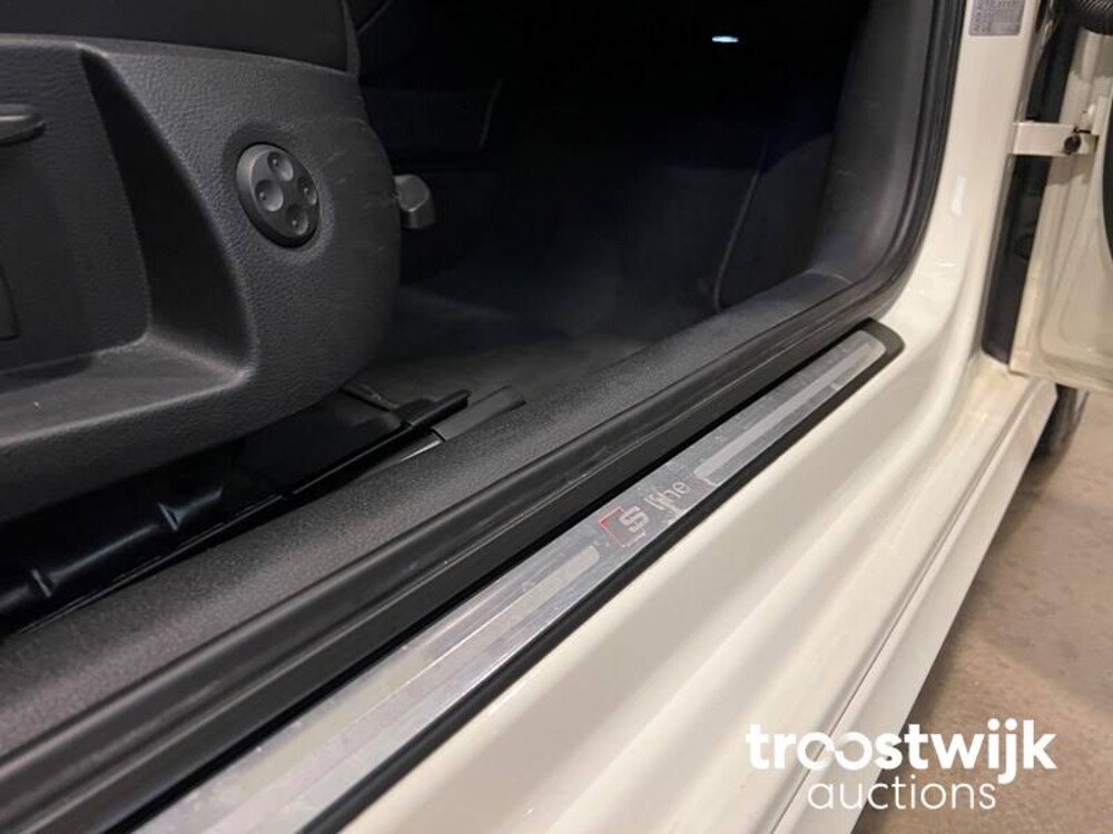 Audi A3 S-line 1.4 TSI Auto