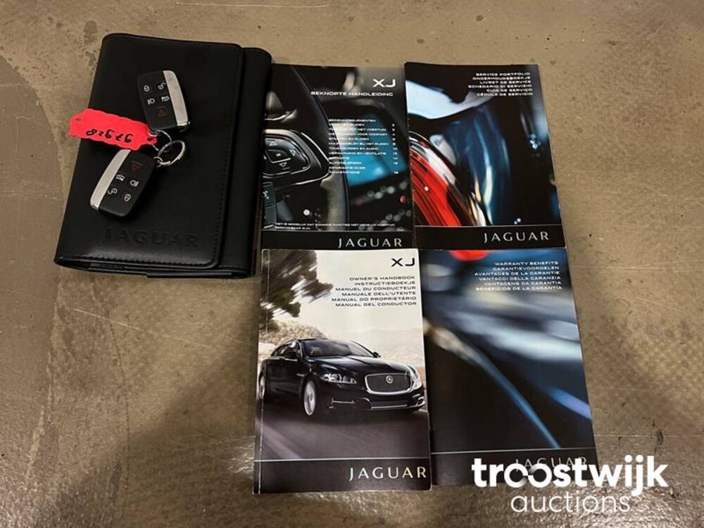 Jaguar XJ Premium Luxury 2.0 Auto