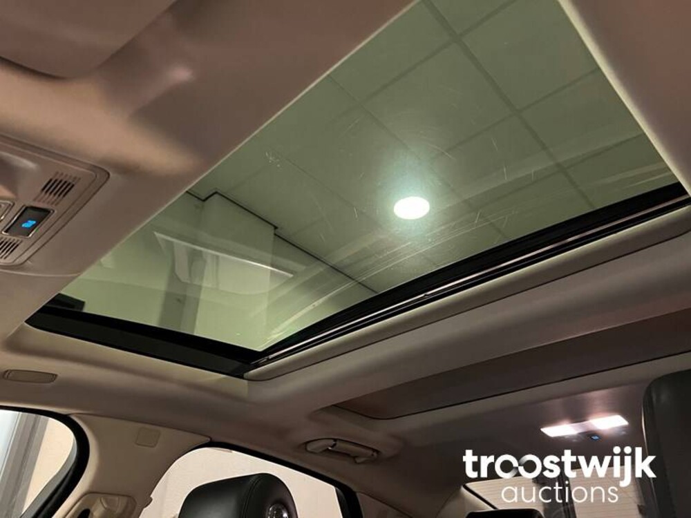 Jaguar XJ Premium Luxury 2.0 Auto