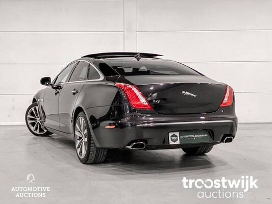 Jaguar XJ Premium Luxury 2.0 241pk 2013 -Orig. NL-, 7-KBN-78