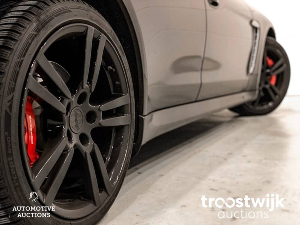 Porsche Panamera Turbo 4.8 Auto